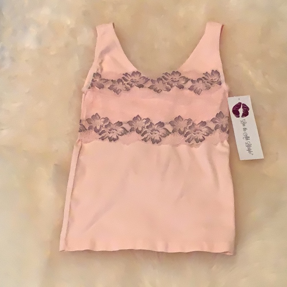 Rhonda Shear soft, peach lace overlay bra tank top Size small NWT